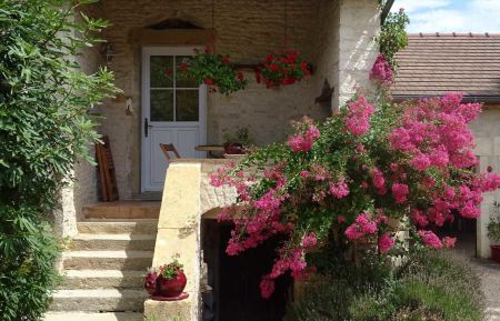 G&icirc;te n&deg;1252 Cortevaix - Sa&ocirc;ne-et-Loire - entr&eacute;e du gite