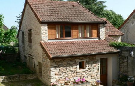 G&icirc;te n&deg;1319 Saint-Martin-sous-Montaigu - Sa&ocirc;ne-et-Loire - photo