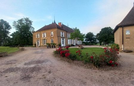 G&icirc;te n&deg;3203 Anzy-le-Duc - Sa&ocirc;ne-et-Loire - photo ext&eacute;rieur g&icirc;te