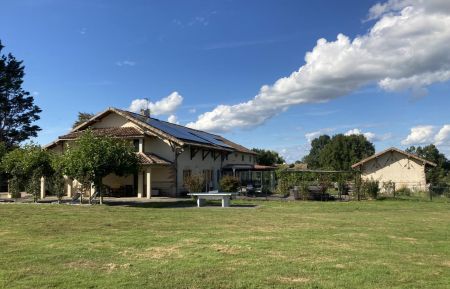 G&icirc;te n&deg;3214 Romenay - Sa&ocirc;ne-et-Loire - photo