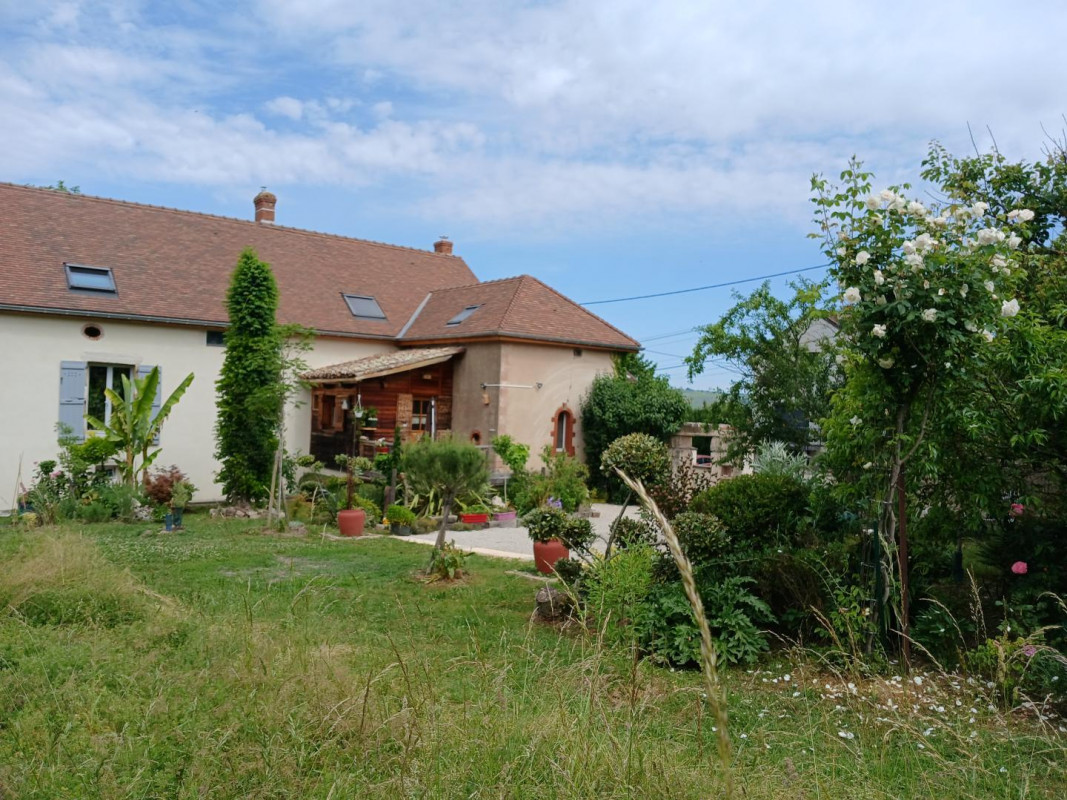 photo 0