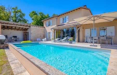 G&icirc;te n&deg;3307 Cluny - Sa&ocirc;ne-et-Loire - photo