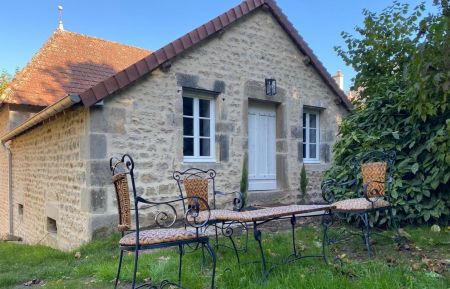 G&icirc;te n&deg;3322 Couches - Sa&ocirc;ne-et-Loire - photo