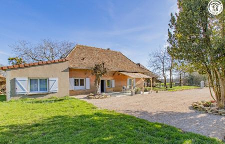 G&icirc;te n&deg;3344 Saint-Vincent-en-Bresse - Sa&ocirc;ne-et-Loire - photo