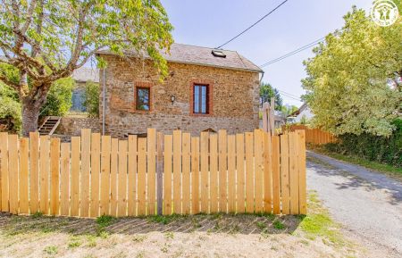 G&icirc;te n&deg;3384 Cussy-en-Morvan - Sa&ocirc;ne-et-Loire - photo