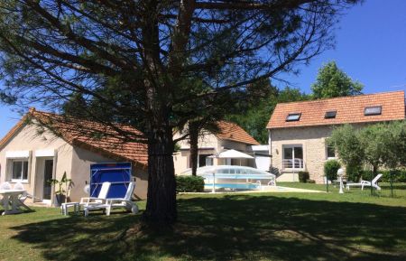 Chambre d'h&ocirc;tes n&deg;2560 Dracy-le-Fort - Sa&ocirc;ne-et-Loire - Dans une belle propri&eacute;t&eacute; de 2500m2, close, arbor&eacute;e et au calme